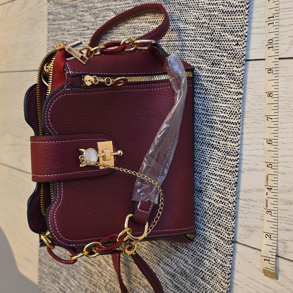 New Dark Red / Burgandy And Gold Tone Hardware Crossbody - Picture 2 of 11